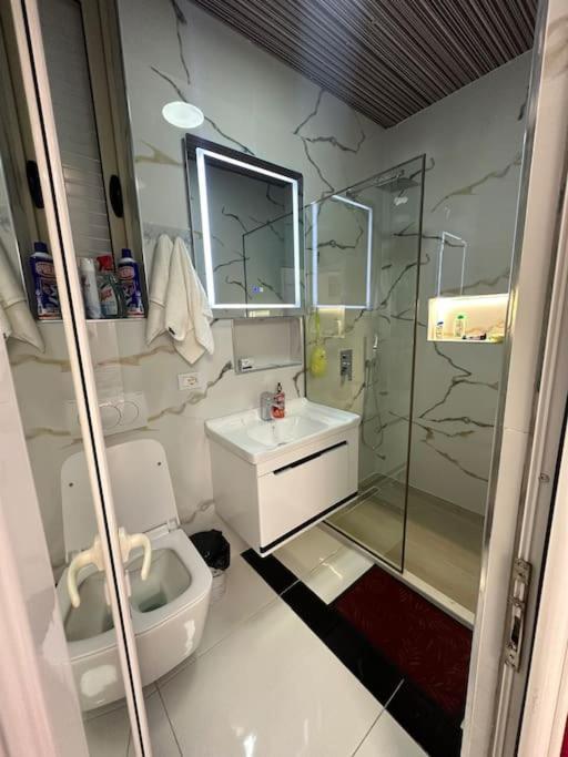 Studio Near Tirana Airport 2- Self Check-In Free Parking Apartment Valias Ngoại thất bức ảnh