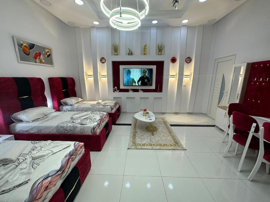 Studio Near Tirana Airport 2- Self Check-In Free Parking Apartment Valias Ngoại thất bức ảnh